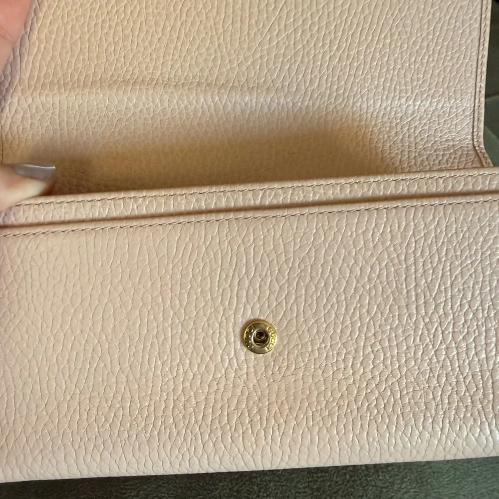 Gucci Pink Leather Clutch with Gold Chain - Picture 4 of 6